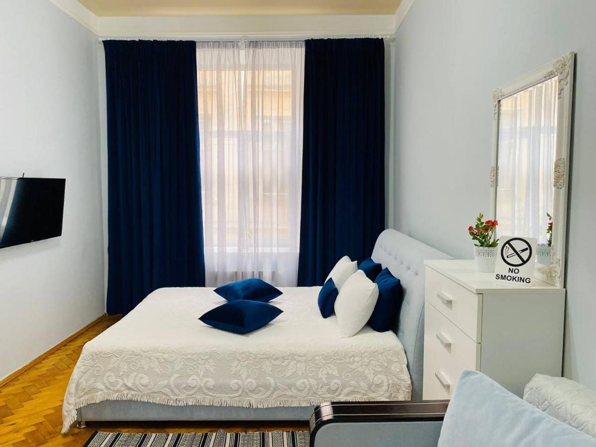 Centr Opera House 2 Rooms إلفيف المظهر الخارجي الصورة