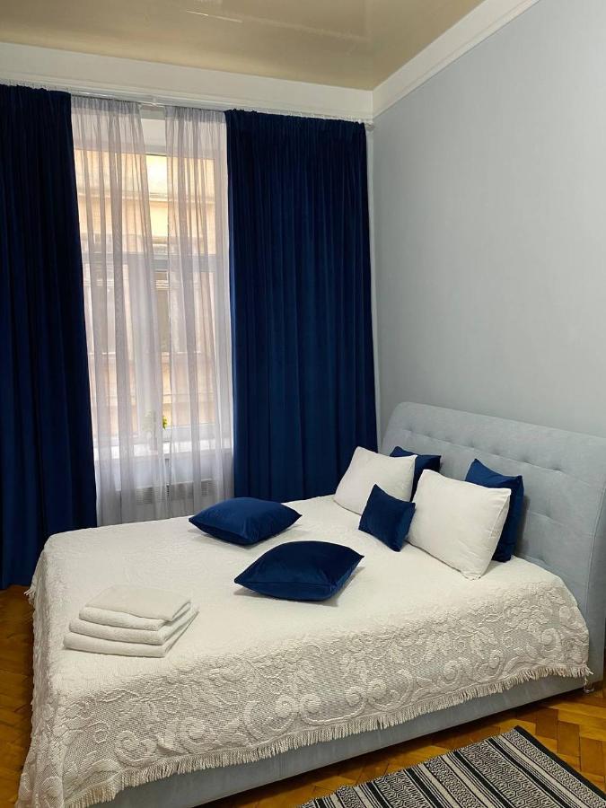 Centr Opera House 2 Rooms إلفيف المظهر الخارجي الصورة